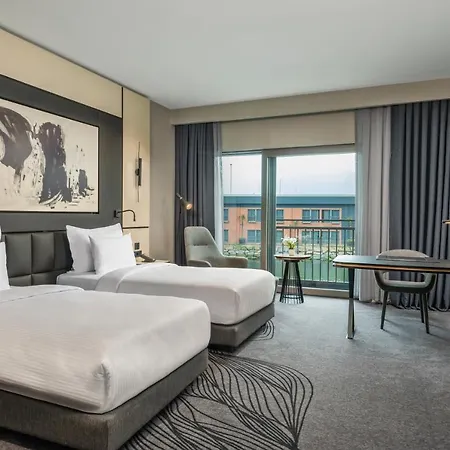 Hotel Crowne Plaza Tuzla Viaport Marina By Ihg Istambul
