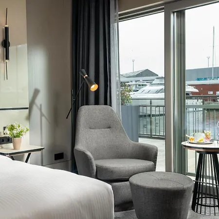 Crowne Plaza Tuzla Viaport Marina By Ihg Hotel