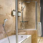 Crowne Plaza Tuzla Viaport Marina By Ihg Hotel