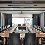 Hotel Crowne Plaza Tuzla Viaport Marina By Ihg