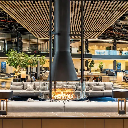 Hotel Crowne Plaza Tuzla Viaport Marina By Ihg