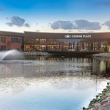 Crowne Plaza Tuzla Viaport Marina By Ihg איסטמבול