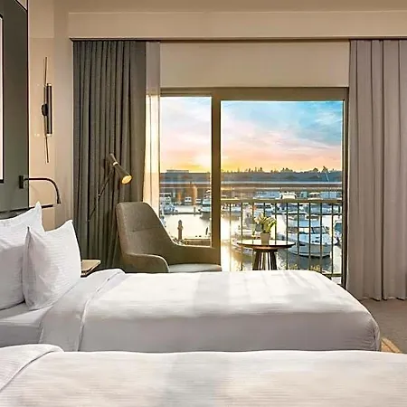 Crowne Plaza Tuzla Viaport Marina By Ihg מלון איסטמבול