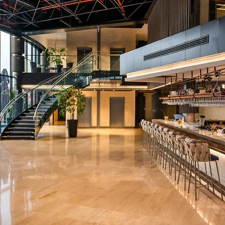Crowne Plaza Tuzla Viaport Marina By Ihg 5*