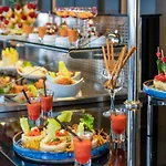 Crowne Plaza Tuzla Viaport Marina By Ihg 4*